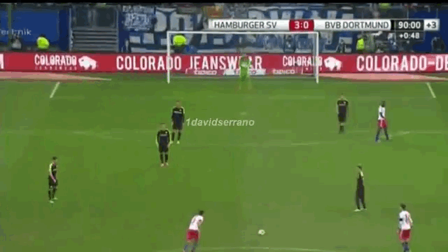 Gif Hamburg S Hakan Calhanoglu Scores Long Range Free Kick Against Dortmund Bleacher Report Latest News Videos And Highlights