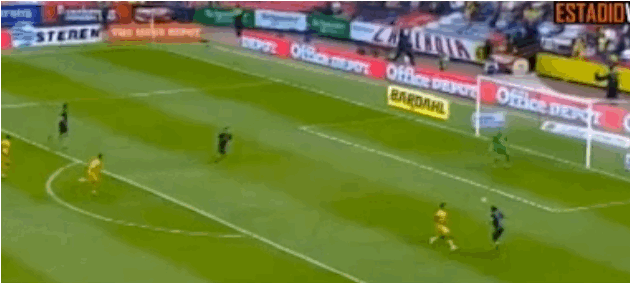 GIF: Oribe Peralta's Incredible Goal in Club America vs. Santos Laguna |  News, Scores, Highlights, Stats, and Rumors | Bleacher Report